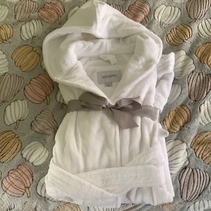 Plush white robe.  Size M/L.  Great gift